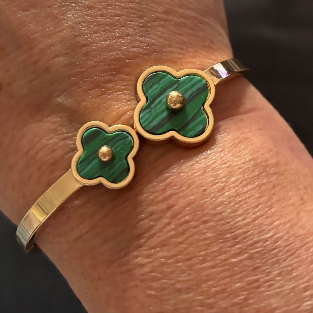 Vintage hinge bracelet